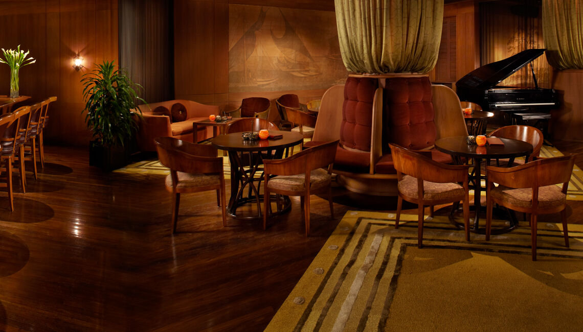 فندق هاليكولاني هونولولو المظهر الخارجي الصورة The piano bar at the Westin Palace, Madrid