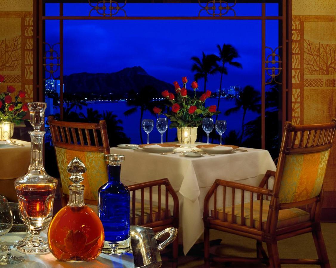 فندق هاليكولاني هونولولو المظهر الخارجي الصورة A table set for dinner